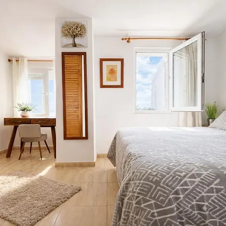 Luxury House - Montesol *