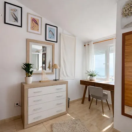 Luxury House - Montesol