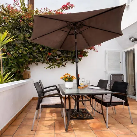 Dom wakacyjny Luxury House - Montesol *